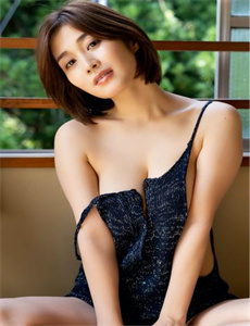 《天使与龙的轮舞22-69久久精品无码一区二区》