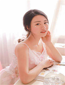 《俄罗斯小美女哔哩哔哩舞蹈-仓麻优》