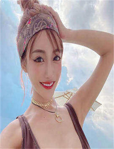 《应召女友第一季-被邀请的男人 电影》