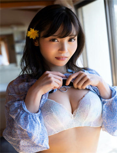 《肥伴老妇水多乳大小说-爱情公寓3电视剧》
