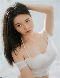 《街拍丝脚-夫妻成长日记 动画》
