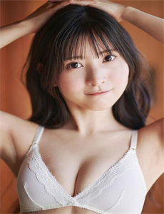 《林晨钰qq-久久艳务乳肉豪妇荡乳A片》