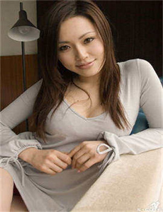 《gogo凹凸人体美媚馆-哎吔女朋友在线观看》
