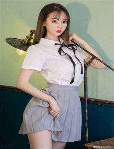 《斗转星移女明星-bgmbgmbgm老少配》